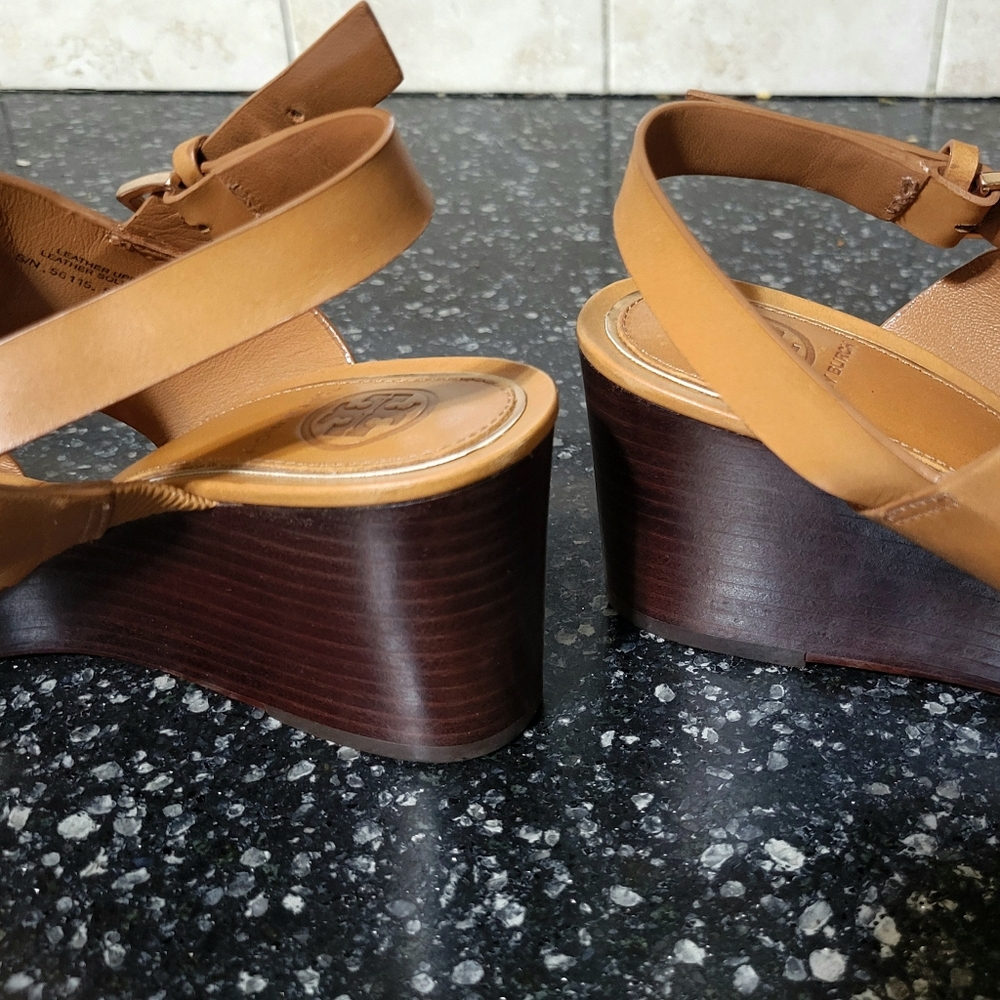 Tory Burch Metal Miller Wedge Heel Sandals Tan/Rose Gold Size 7.5 - Picture 6 of 15